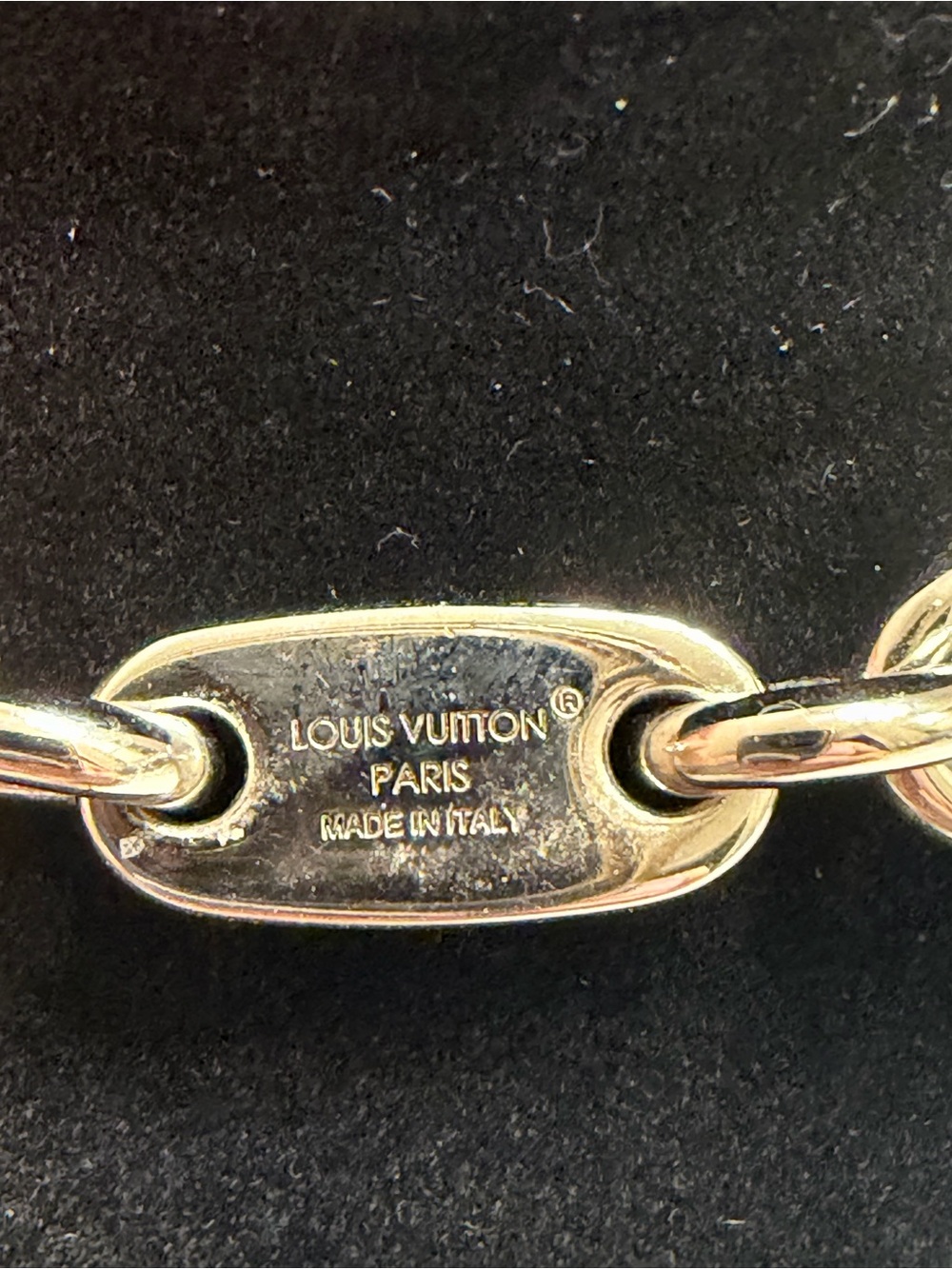 NWOT- Louis Vuitton Midnight Pearl Choker (Model #M02870 OB5204) - Picture 4 of 7